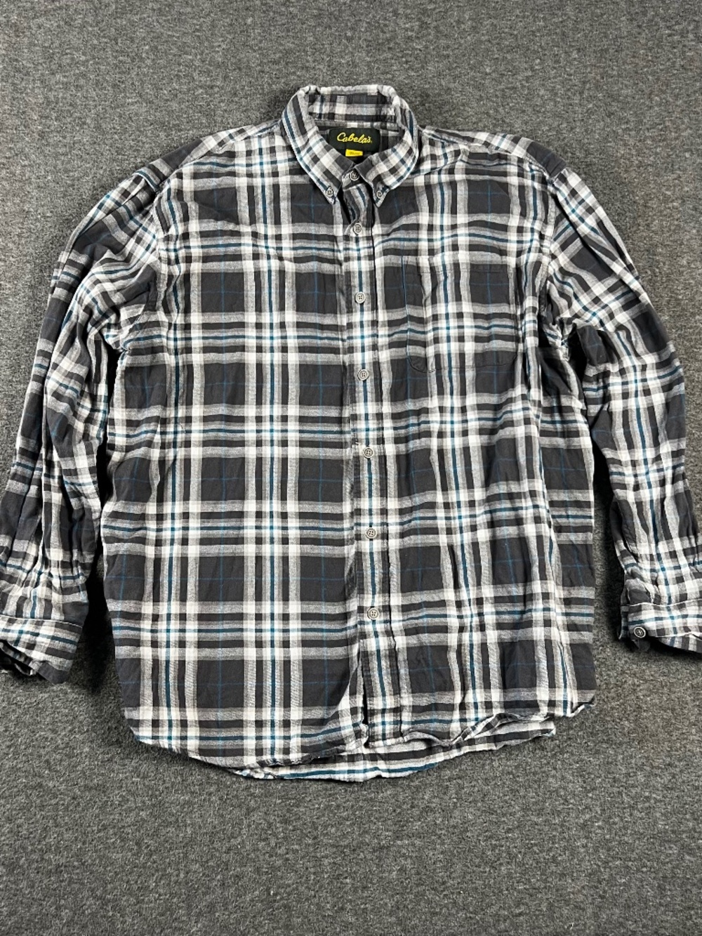 Cabela's Flannel Button Down Shirt Men's 2XL Gray White Check Plaid Long Sleeve